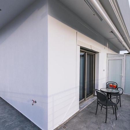 Lychnos Apartments Kamilari Luaran gambar