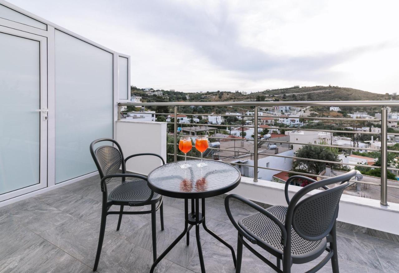 Lychnos Apartments Kamilari Luaran gambar